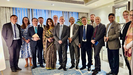 ইইউর রাষ্ট্রদূতের সাথে ঘণ্টাব্যাপী বৈঠক বিএনপির নেতাদের